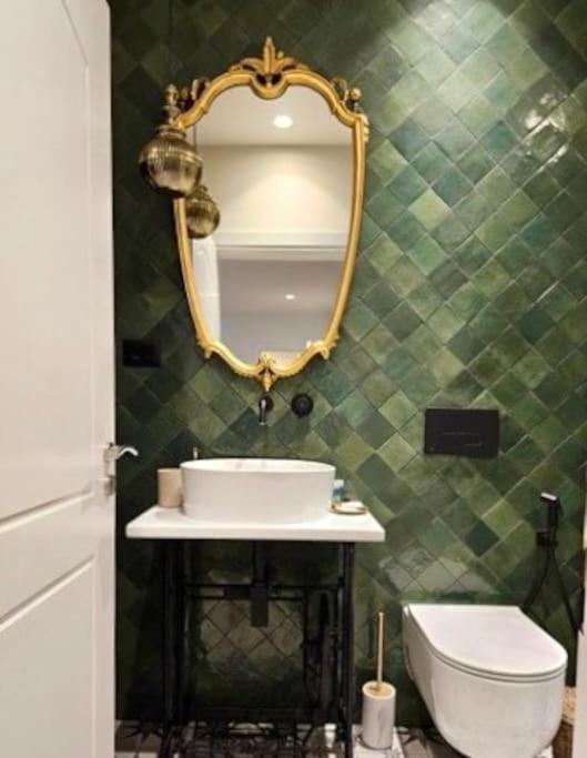 Gjirokastër Novi'S Luxury Apartment 2 מראה חיצוני תמונה
